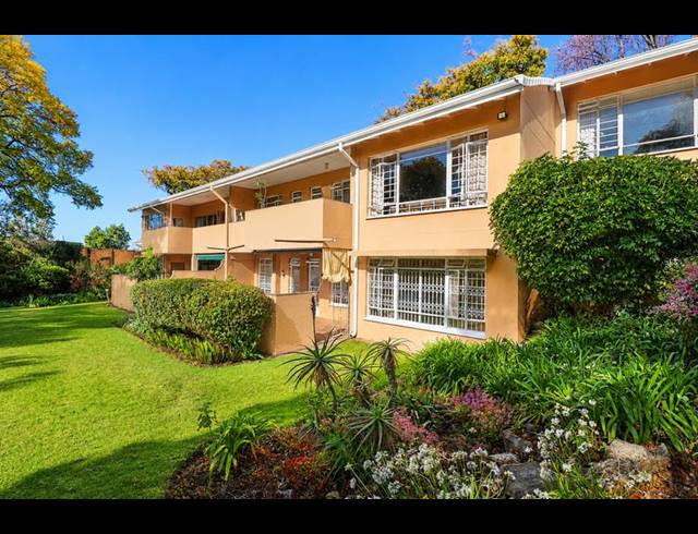 2 BEDROOM APARTMENT FOR SALE IN SANDOWN